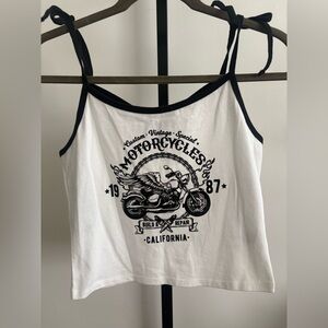 🔥🎀Forever 21 White and Black Motorcycle Graphic Camisole 🤍🖤